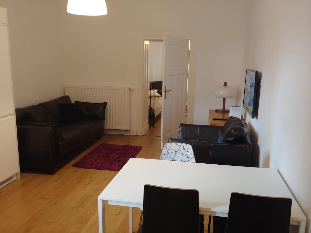 Апартаменты Apartament Wybickiego Познань Экстерьер фото